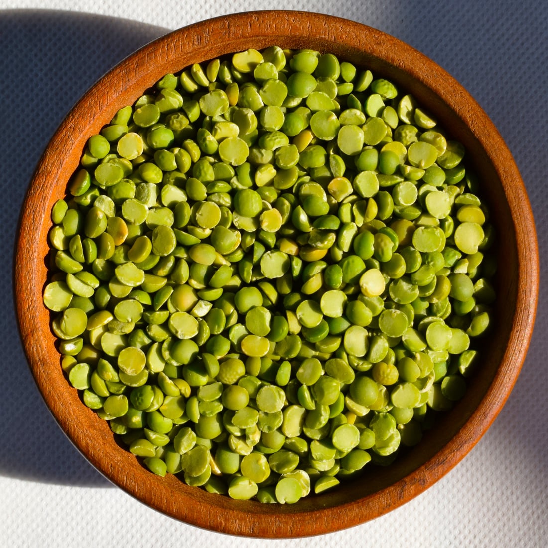 Split green peas in a bowl